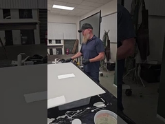 Claridad cristalina en epoxi de mesa