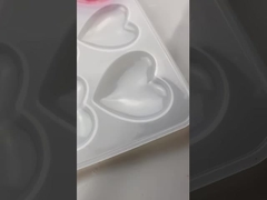 Elegancia sencilla en resina clara