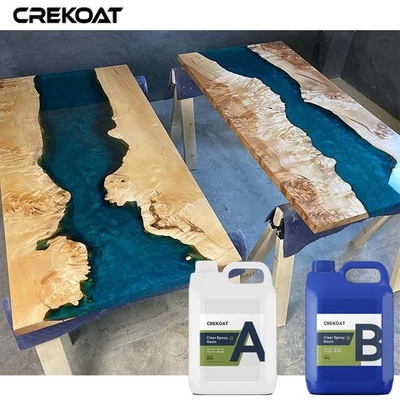 Las tablas del río profundamente vierten la resina echada gruesa y el endurecedor de la resina de epoxy 2/1